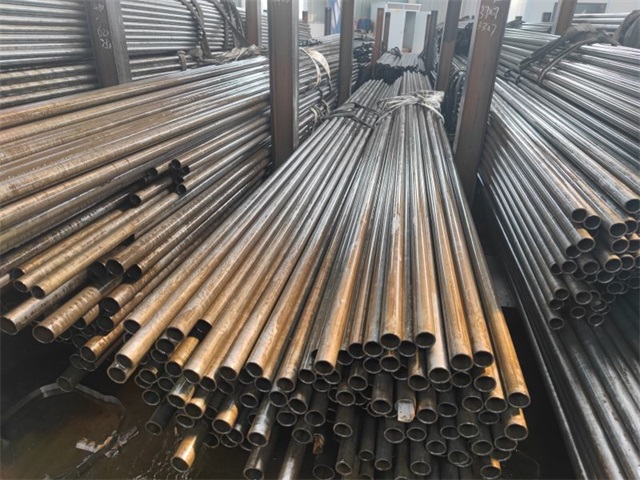 和田35CrMo精密无缝钢管